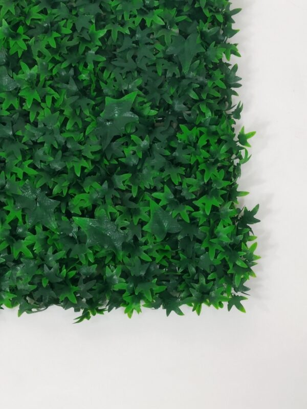 Follaje Sintético Landscaping ERBETTA® Verde, Hiedra Pieza de 50x50cm - Image 2