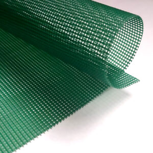 Malla multiusos POLYHARDWARE® 1x5m de Malla.mx, con cuadro de 1x1mm, resistente y funcional para exteriores en tierras mexicanas.