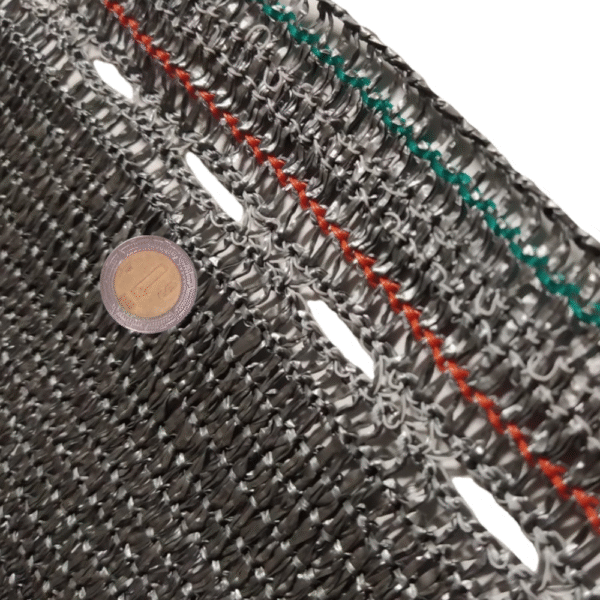 Malla Sombra Exteriores OBAMALLA® 2.1x100m color gris (5.3oz porcentaje de sombra 96%) - Image 2