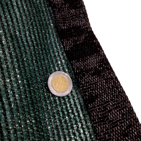 Malla de sombreo y privacidad de 1.83x15.24 m de Malla.mx, color verde oscuro, diseñada para cercos y jardines en México.