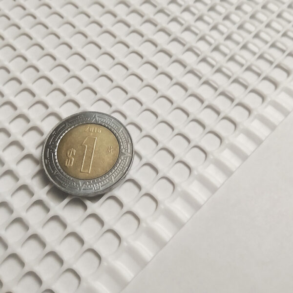 Malla Multiusos de Plástico Cuadrada, color Blanco POLYHARDWARE® (Cuadro 5x5mm) - Image 3