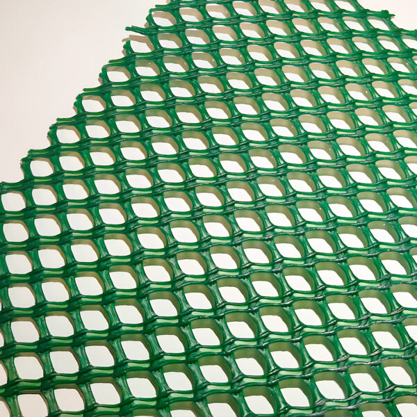 POLYHARDWARE®-A Rollo de Malla Plástica Rompevientos con Rombos 1x30m color verde - Image 2